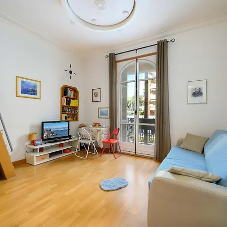 Apartman Lx196 Mezzanine Balcon Tram A Pied *