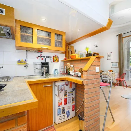 Apartman Lx196 Mezzanine Balcon Tram A Pied