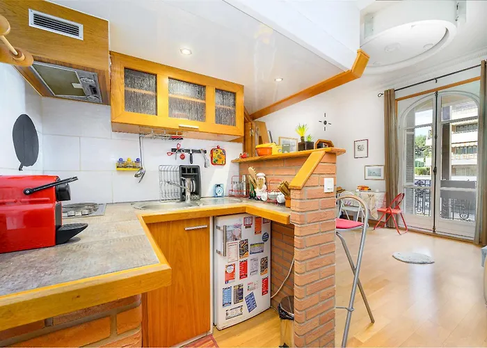 Apartman Lx196 Mezzanine Balcon Tram A Pied