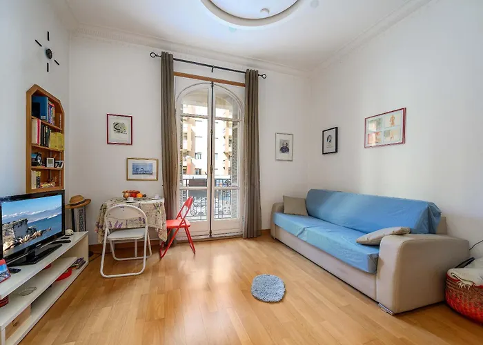 Lx196 Mezzanine Balcon Tram A Pied * Nizza